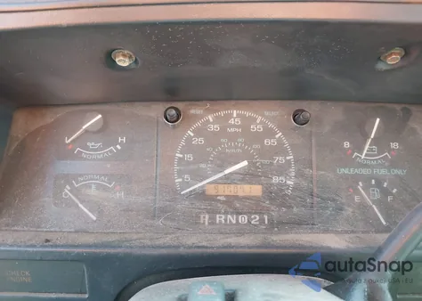 1996 Ford Econoline E250 Van z USA, uszkodzony, nr VIN 1FTHE24H2THB36426